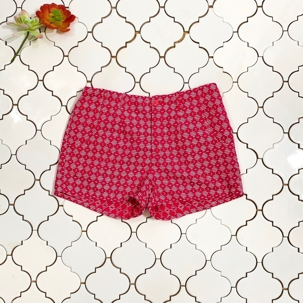 🌺Meters Bonwe Pink and white shorts